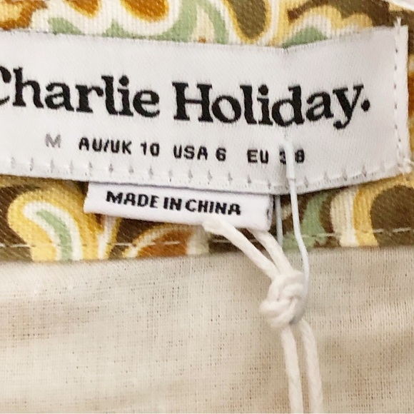 Charlie Holiday Harper Shirt Dress Forest Paisley Medium 6 - Picture 9 of 13